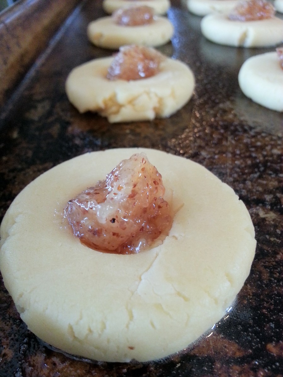 almond thumbprint