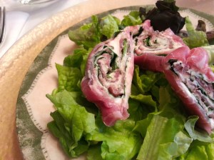 Prosciutto & goat cheese spirals